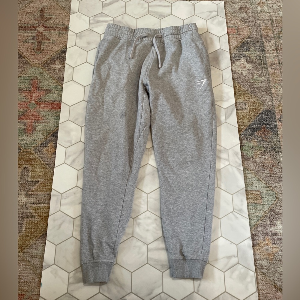 Gymshark Thick  S Sweatpants Joggers Gray Pockets Elastic Waist Warm